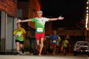 BIB: 50328
                            <button type="button" onclick="openModal(21743037)" class="btn btn-primary btn-sm float-right btn-popup" data-toggle="modal" data-target=".modal-high-quality">
                        <i class="fas fa-shopping-cart"></i> Add to Cart
                    </button>
                                            <button type="button" onclick="isThisMe(21743037, true)" class="btn btn-success btn-sm float-right btn-popup btn-isme hidden" data-toggle="tooltip" data-placement="bottom" title="นี่คือรูปของคุณใช่ไหม คลิกที่นี่เพื่อเอาเข้าอัลบั้ม">
                        <i class="fas fa-plus"></i> Add to album
                    </button>
                    <button type="button" onclick="isThisMe(21743037, false)" class="btn btn-warning btn-sm float-right btn-popup btn-isnotme hidden">
                        <i class="fas fa-ban"></i> Remove from album
                    </button>